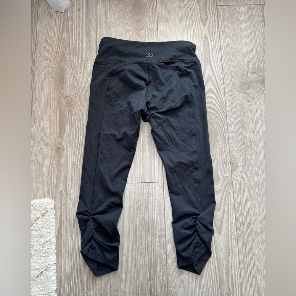 CALIA by Carrie Underwood women's ruched capri leggings athletic essentials - Picture 4 of 4